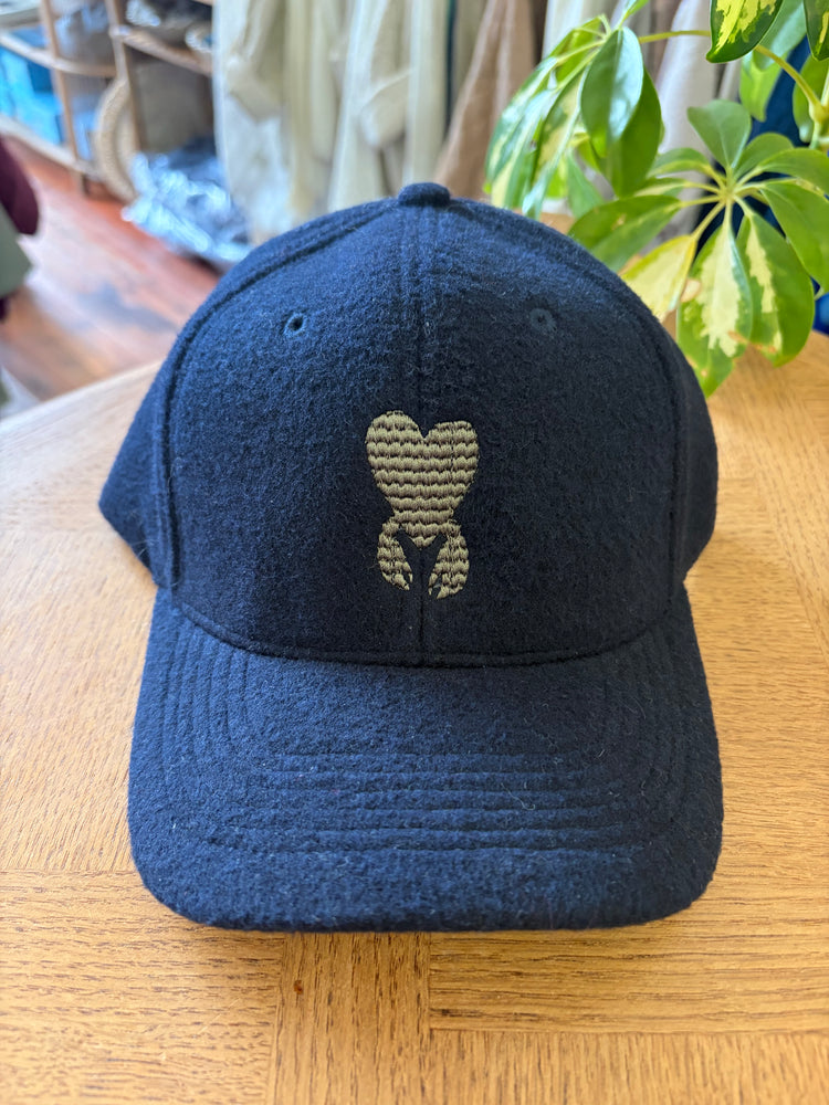 Casquette en laine Anouck et Ninon