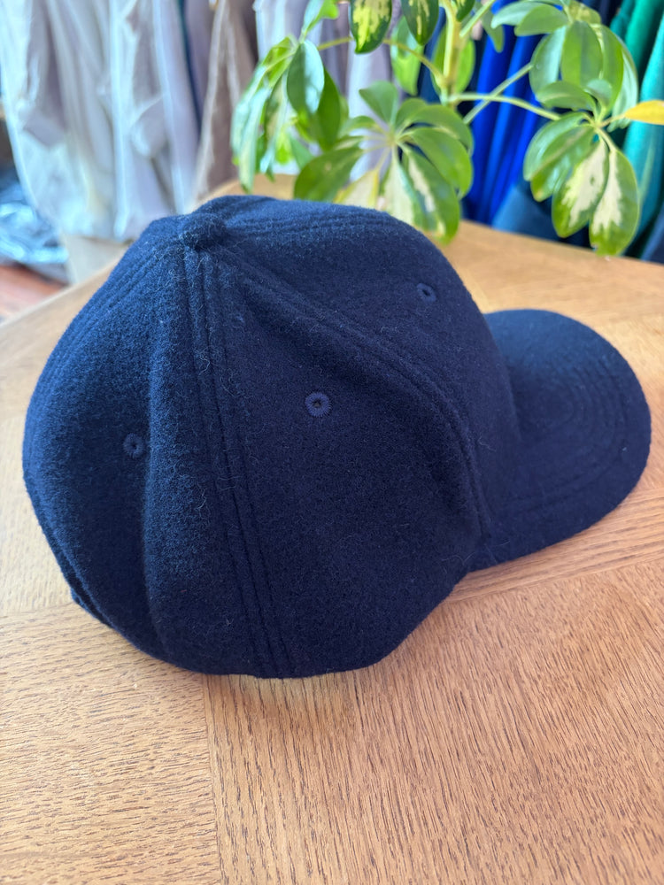 Casquette en laine Anouck et Ninon